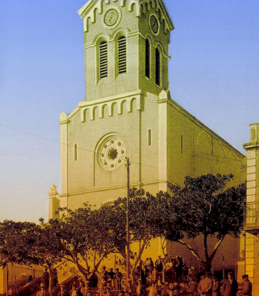 CD ec- 015- MEK- eglise.JPG